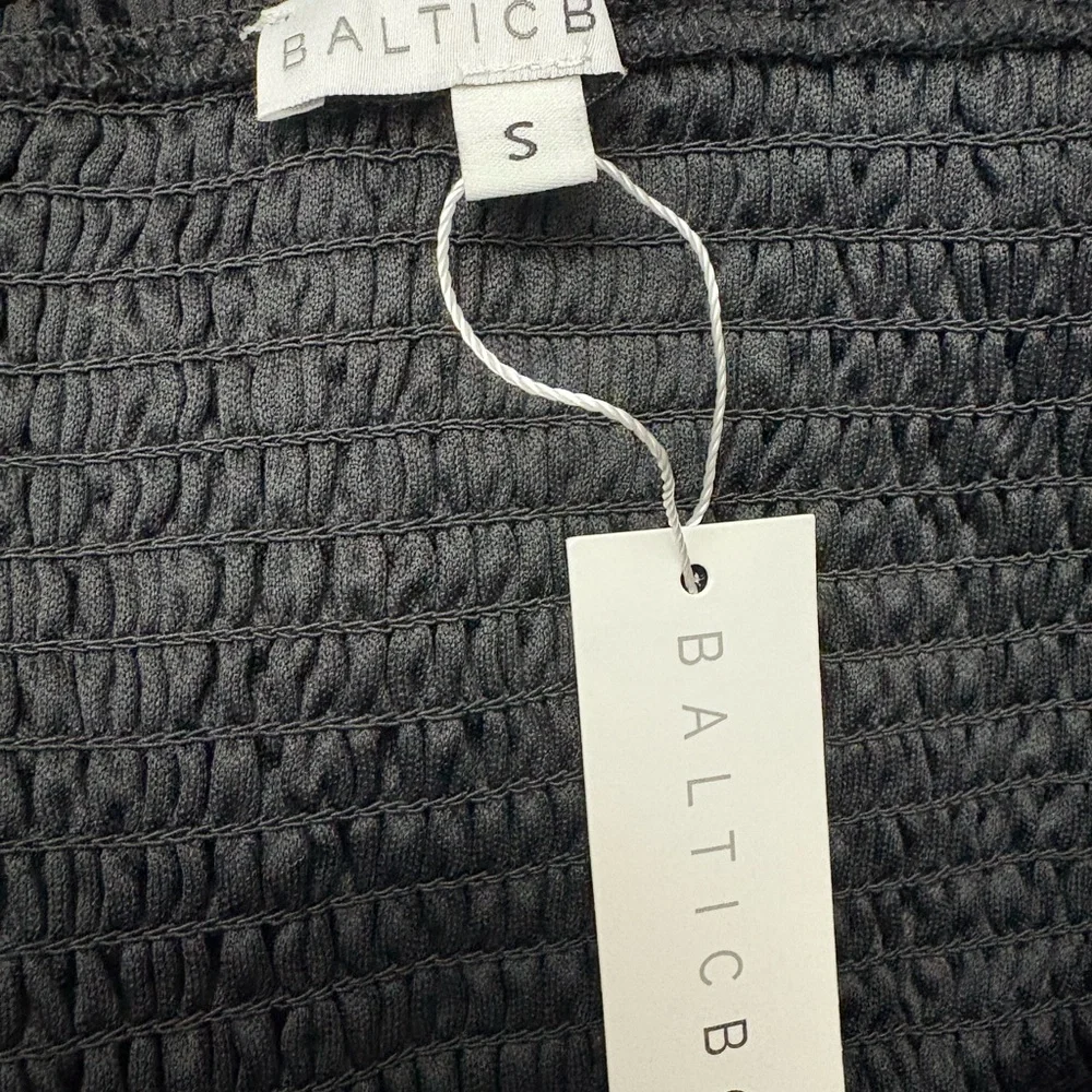 Baltic Born Mera Velvet Midi Dress NWT - Picture 8 of 8